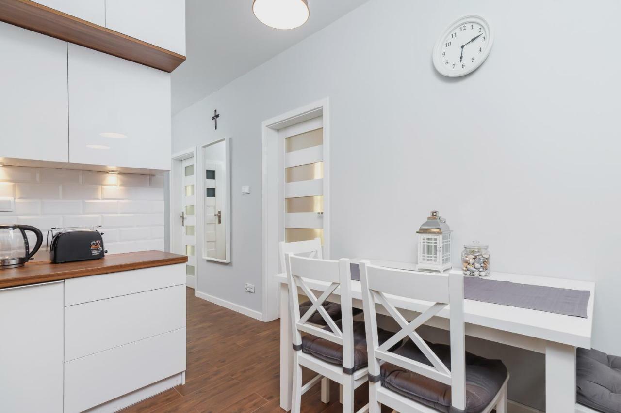 Apartments Krakow Rydlowka By Noclegi Renters Luaran gambar