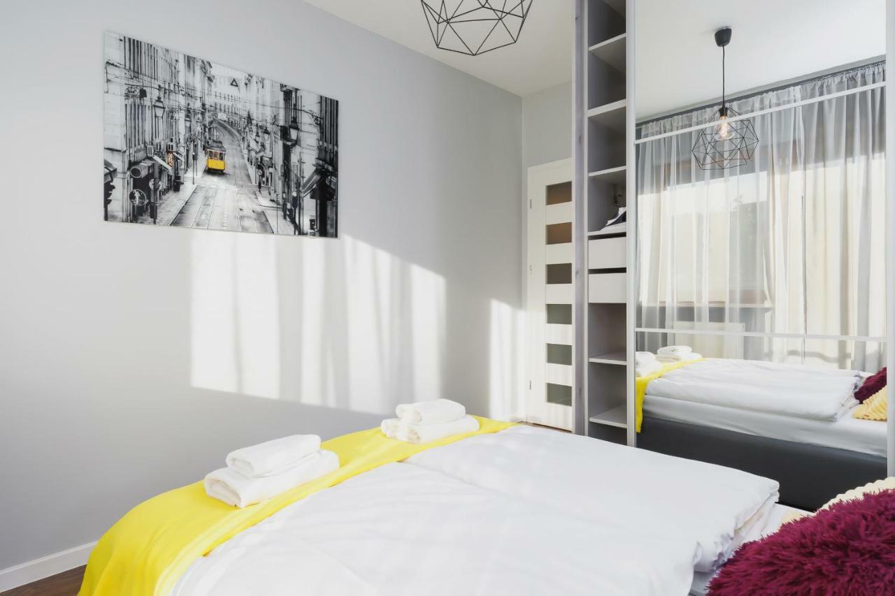 Apartments Krakow Rydlowka By Noclegi Renters Luaran gambar